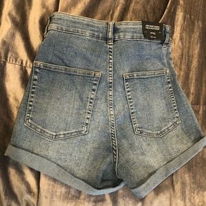 New with tags high waisted denim shorts